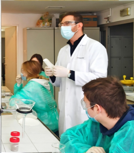  Zajęcia laboratoryjne z chemii